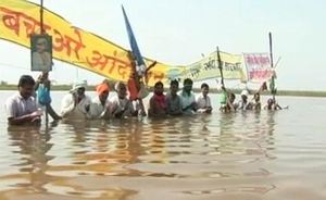 jalsatyagraha_650x400_61429559020